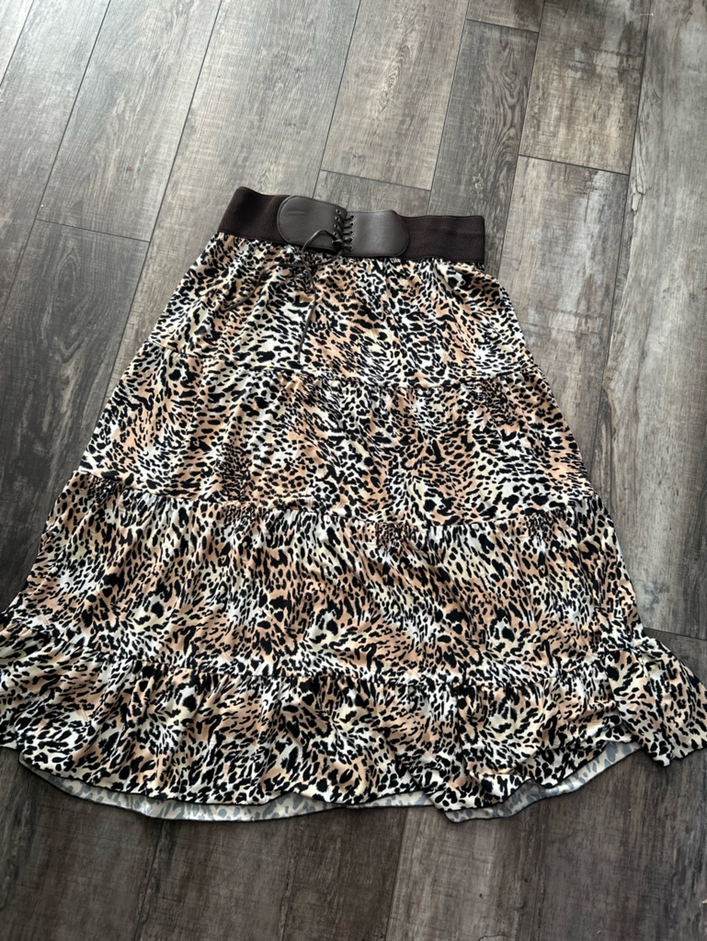 Leopard Print Tiered Maxi Skirt with Wide Brown Waistband Large CL1
